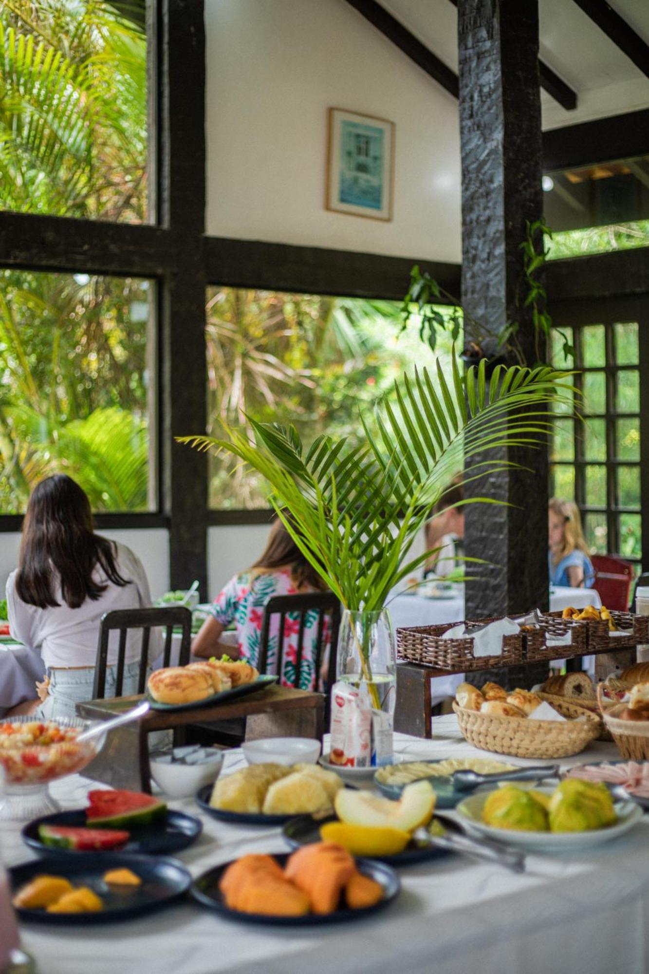 Inn Hibiscus